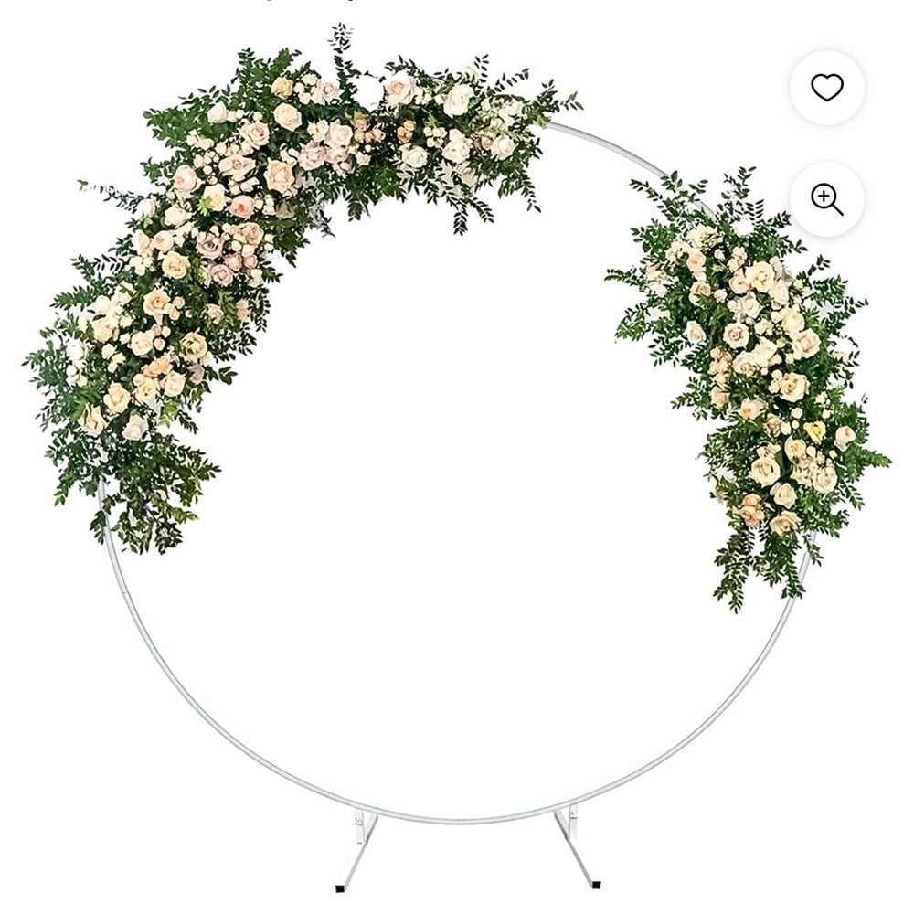 Bran new in the box! Box isn’t even open. Wedding Arch